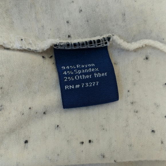 Apt 9 Top - Picture 4 of 8